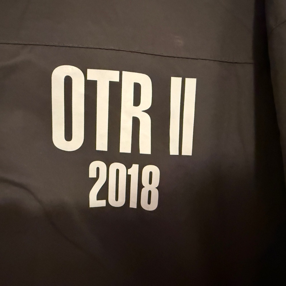 *EXTREMELY RARE* OTR II Jay-Z & Beyoncé Tour Crew Jacket
